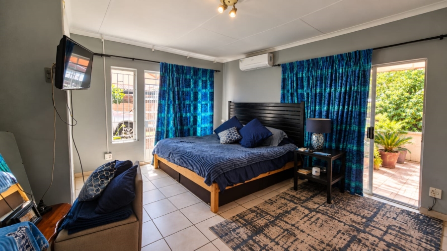 3 Bedroom Property for Sale in Ifafi North West